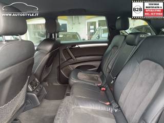 AUDI Q7 3.0 V6 TDI 240Cv *7POSTI* quattro Tiptronic S-LINE foto 65
