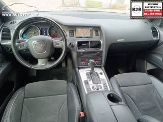 AUDI Q7 3.0 V6 TDI 240Cv *7POSTI* quattro Tiptronic S-LINE foto 2