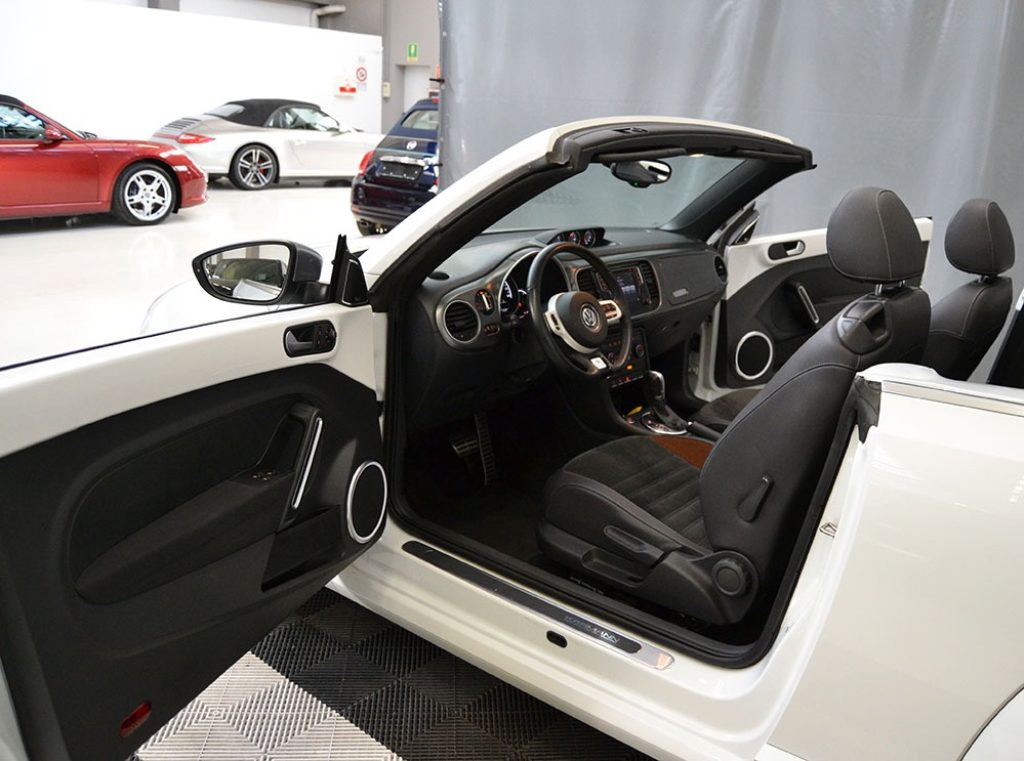 VOLKSWAGEN Maggiolino Cabrio 1.4 TSI DSG Karmann BMT Keyless-Navi - 2
