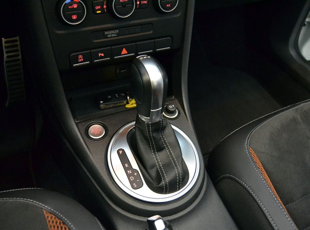 VOLKSWAGEN Maggiolino Cabrio 1.4 TSI DSG Karmann BMT Keyless-Navi - 9