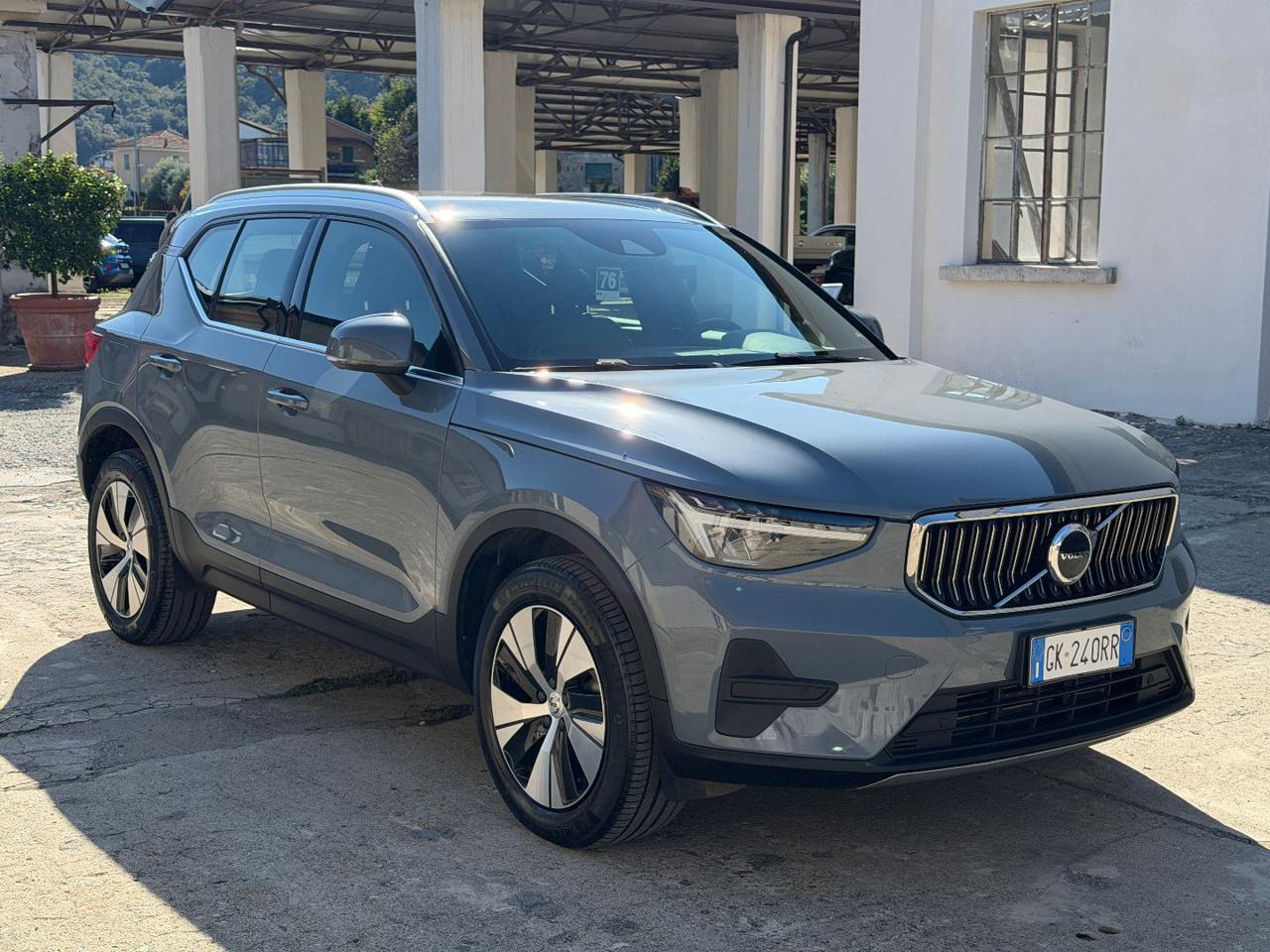 VOLVO XC40 T4 Recharge Plug-in Hybrid automatico Core - 3