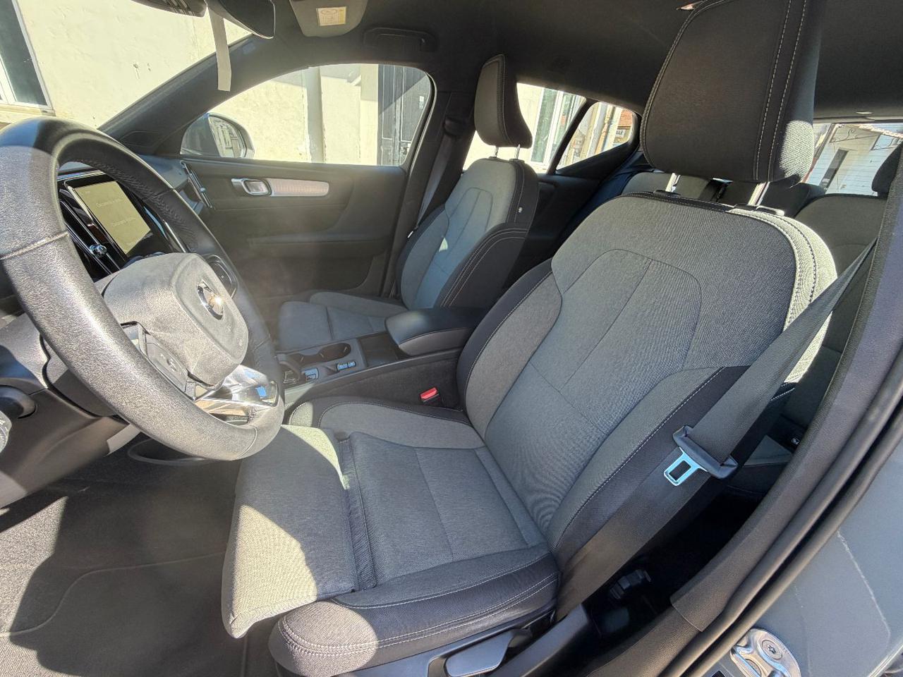 VOLVO XC40 T4 Recharge Plug-in Hybrid automatico Core - 10