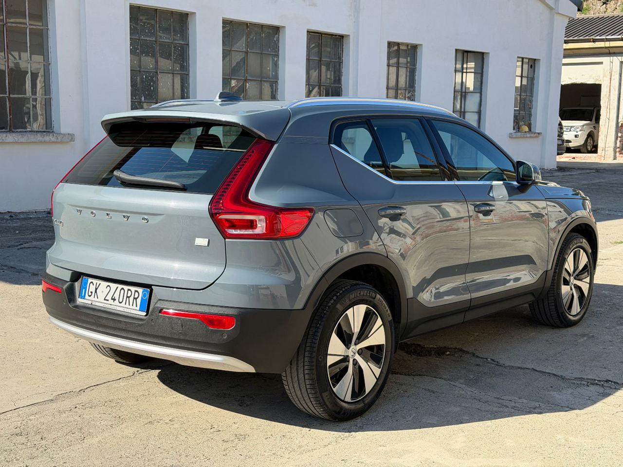 VOLVO XC40 T4 Recharge Plug-in Hybrid automatico Core - 5
