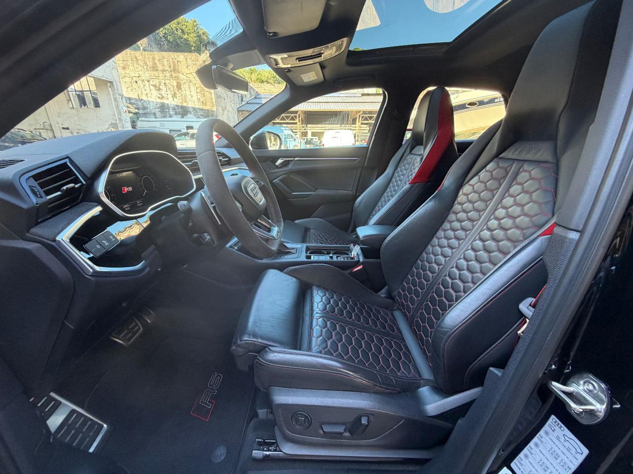 AUDI RS Q3 SPB quattro S tronic - 13