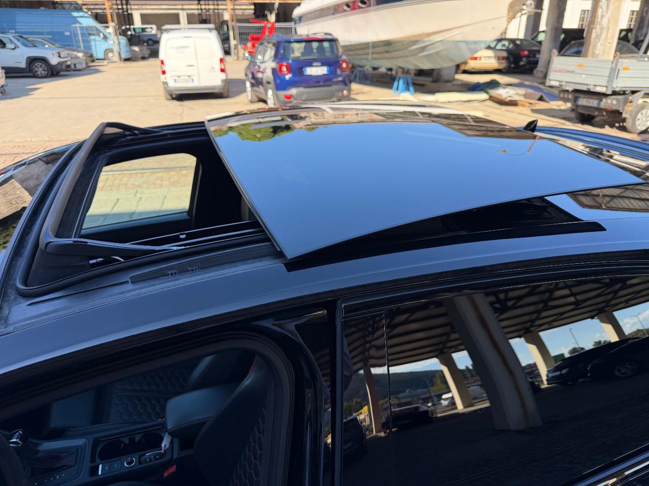 AUDI RS Q3 SPB quattro S tronic - 21
