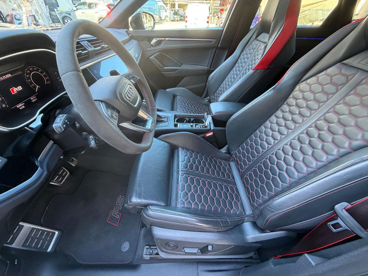 AUDI RS Q3 SPB quattro S tronic - 14