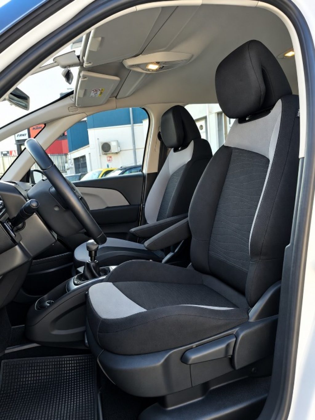 CITROEN Grand C4 Picasso 1.6 e-HDi 115 Unico Proprietario 7 Posti - 12