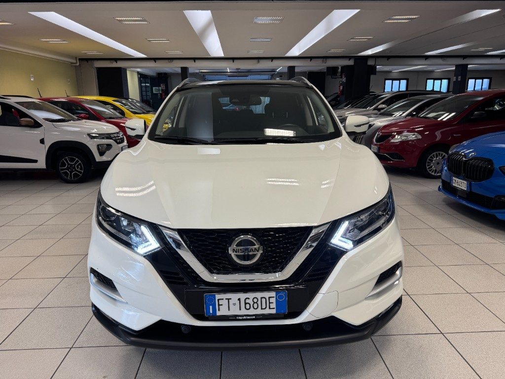 NISSAN Qashqai 1.2 DIG-T N-Connecta - 2
