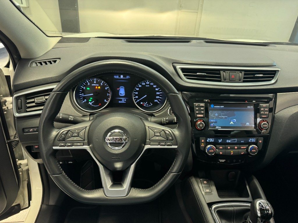 NISSAN Qashqai 1.2 DIG-T N-Connecta - 13
