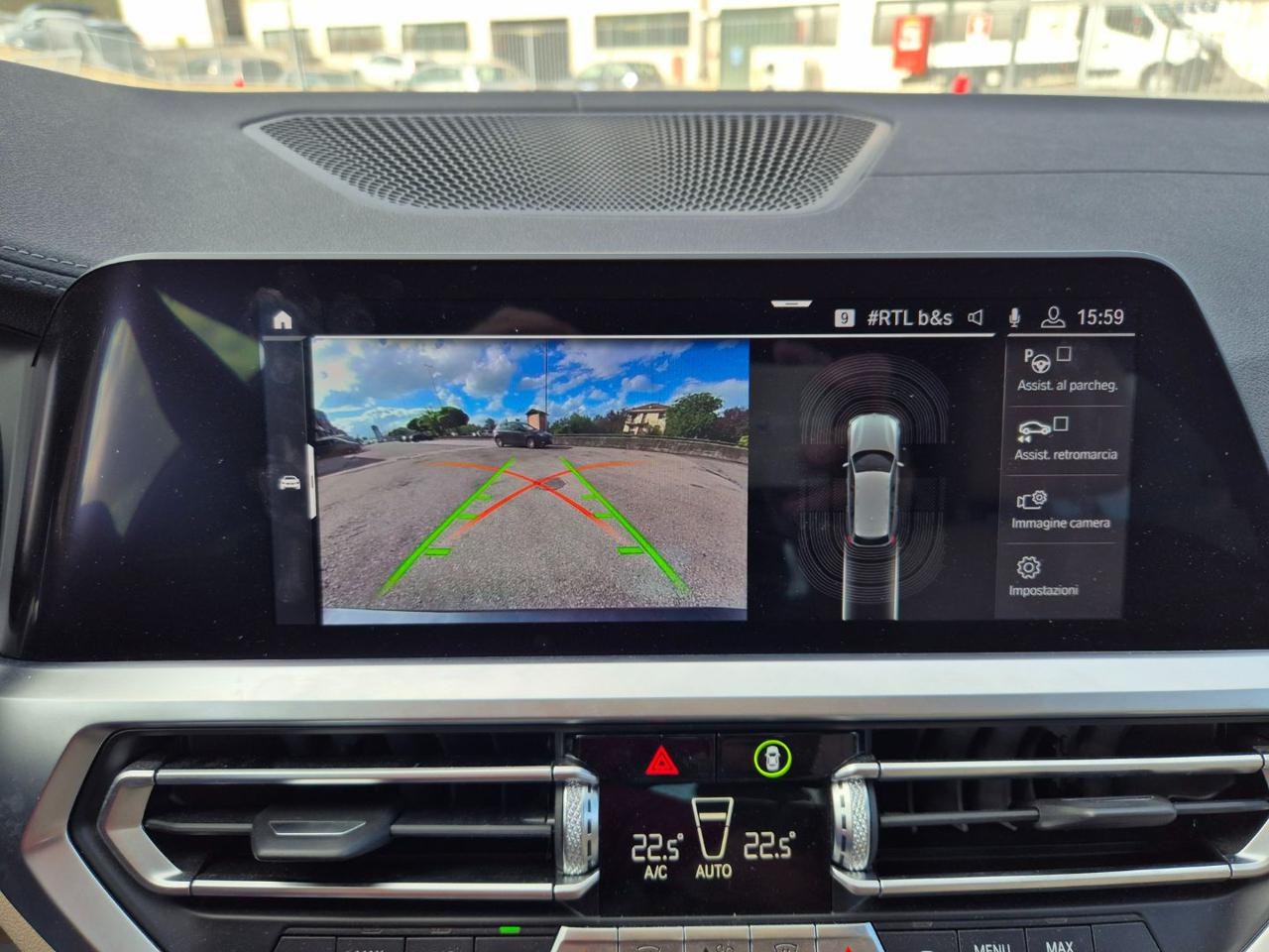 BMW 318 d Touring Luxury Aut. - 20
