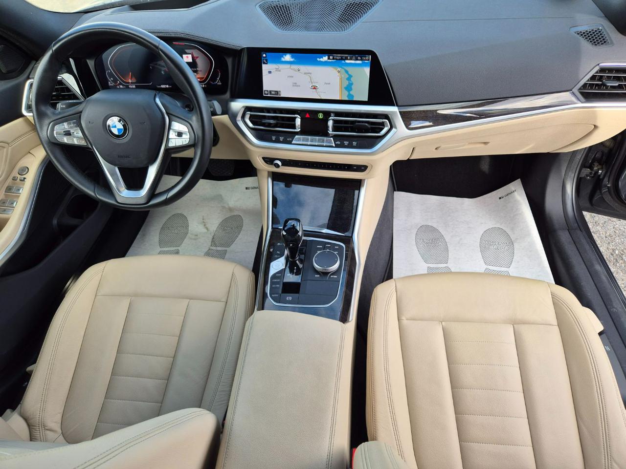 BMW 318 d Touring Luxury Aut. - 16