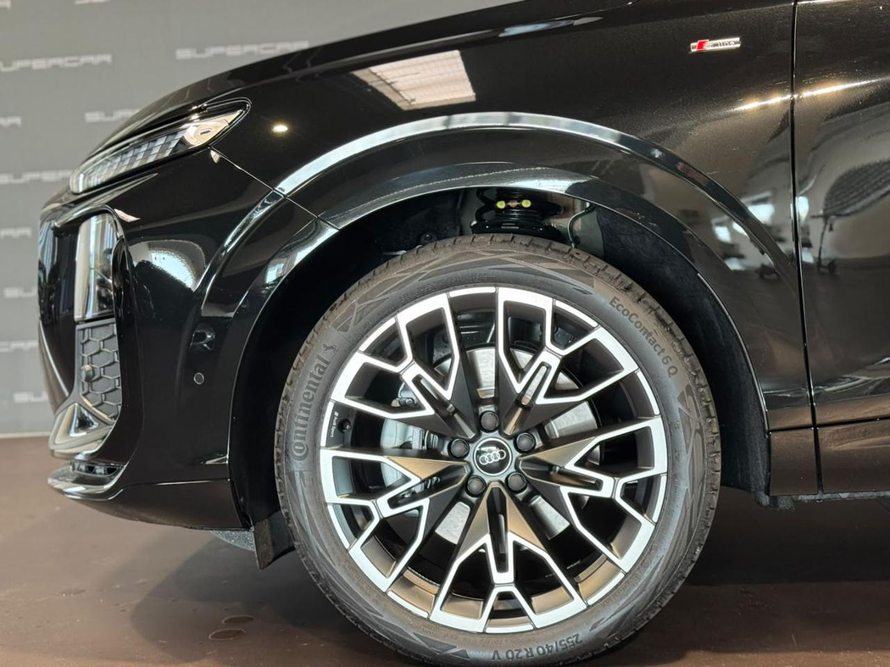 AUDI Q3 TDI 110 kW S tronic S Line edition Black Line - 8