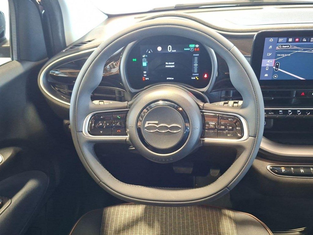 FIAT 500e Berlina 42 kWh Icon - 11