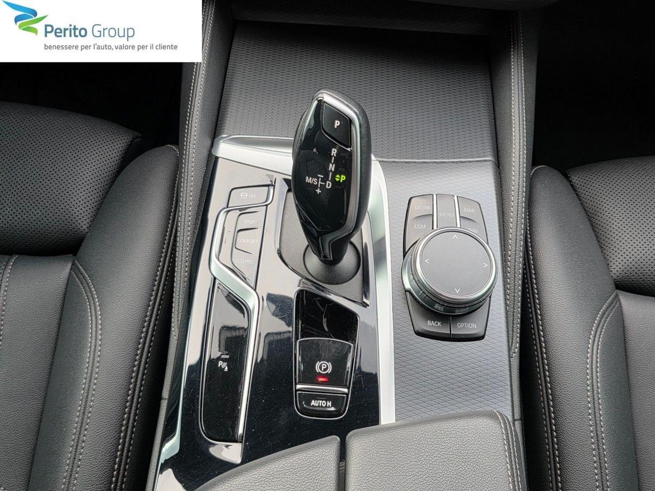 BMW 520 d 48V Touring Msport - 14