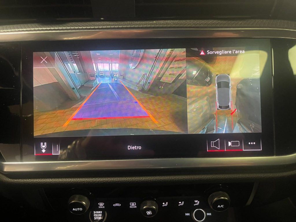 AUDI Q3 SPB 35 TFSI S tr. S line ed. MHEV TETTO PELLE 19 - 18