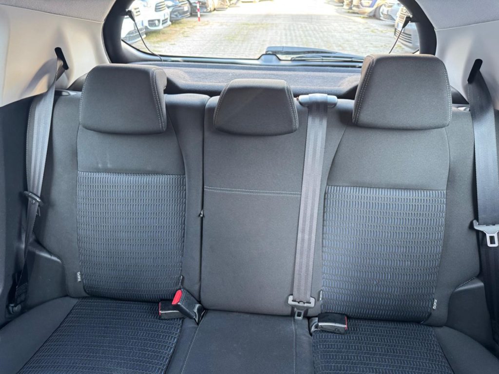 PEUGEOT 208 1° serie PureTech 82 5 porte Allure - 16