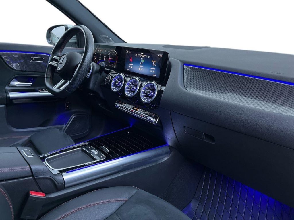 MERCEDES-BENZ GLA 200 d Automatic AMG Line Advanced Plus - 16