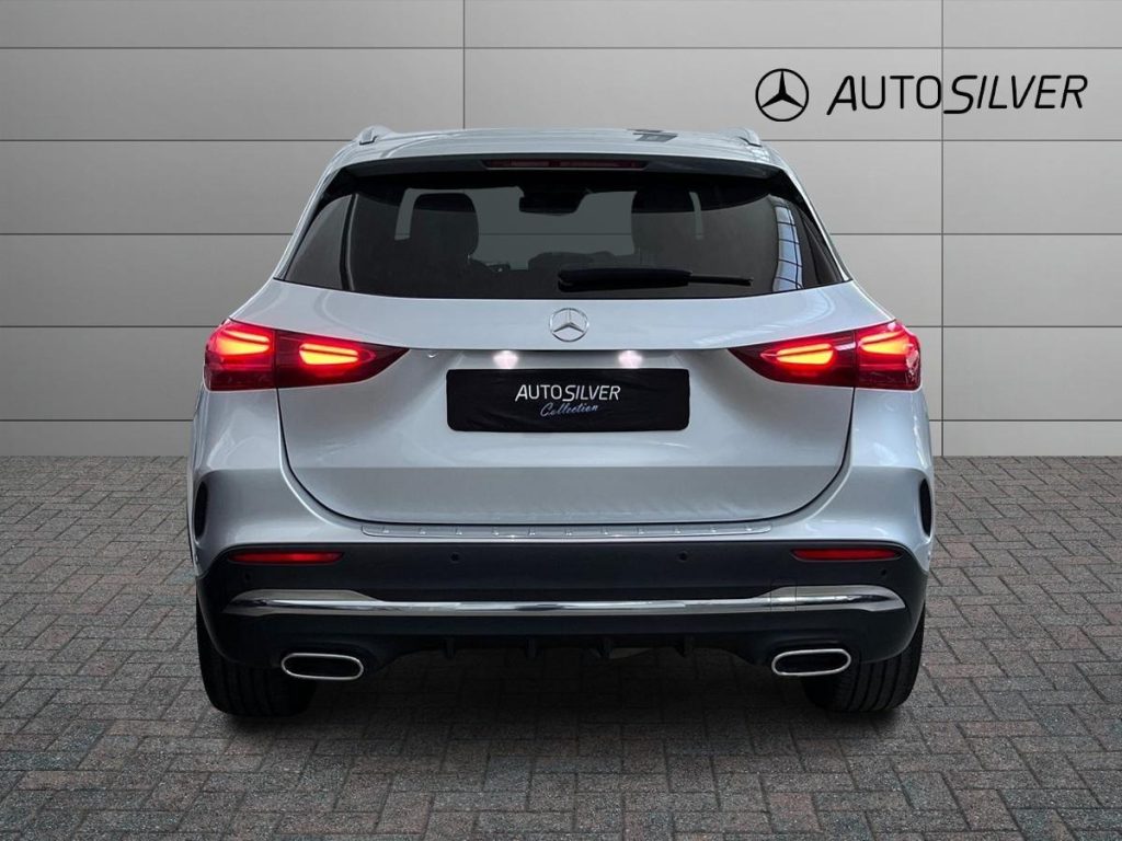 MERCEDES-BENZ GLA 200 d Automatic AMG Line Advanced Plus - 4