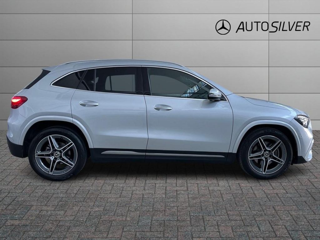 MERCEDES-BENZ GLA 200 d Automatic AMG Line Advanced Plus - 5