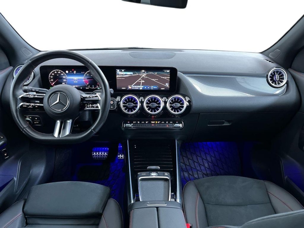 MERCEDES-BENZ GLA 200 d Automatic AMG Line Advanced Plus - 9