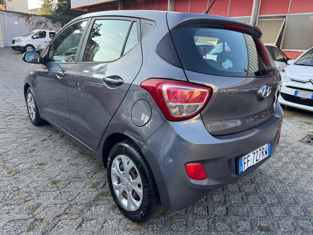 HYUNDAI i10 1.0 LPGI Econext Login - 6