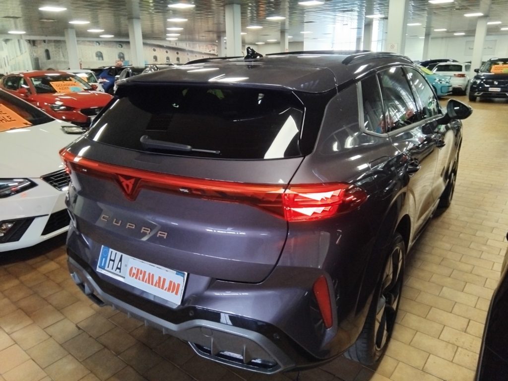 CUPRA Terramar 1.5 e-Hybrid DSG - 6