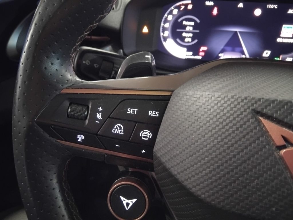 CUPRA Terramar 1.5 e-Hybrid DSG - 22