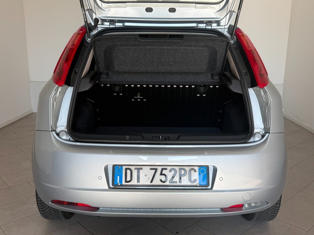 FIAT Grande Punto 1.4 5 porte Dynamic Natural Power - 7
