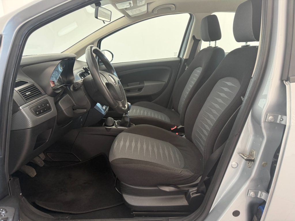 FIAT Grande Punto 1.4 5 porte Dynamic Natural Power - 9