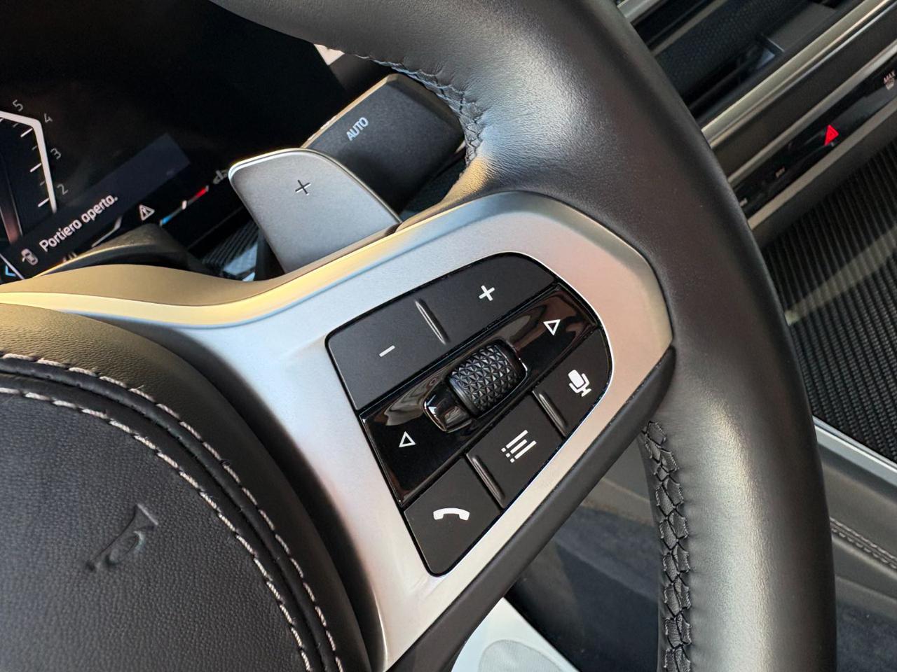 BMW X6 xDrive40i 48V Msport Pro TETTO APR/PAN. - 32