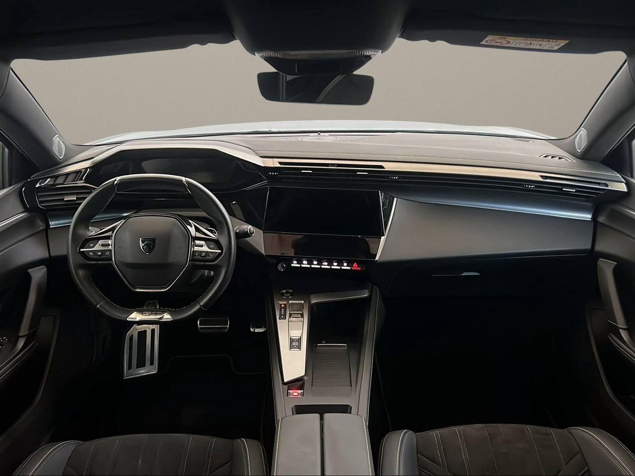 PEUGEOT 408 Plug-in Hybrid 225 e-EAT8 GT - 17
