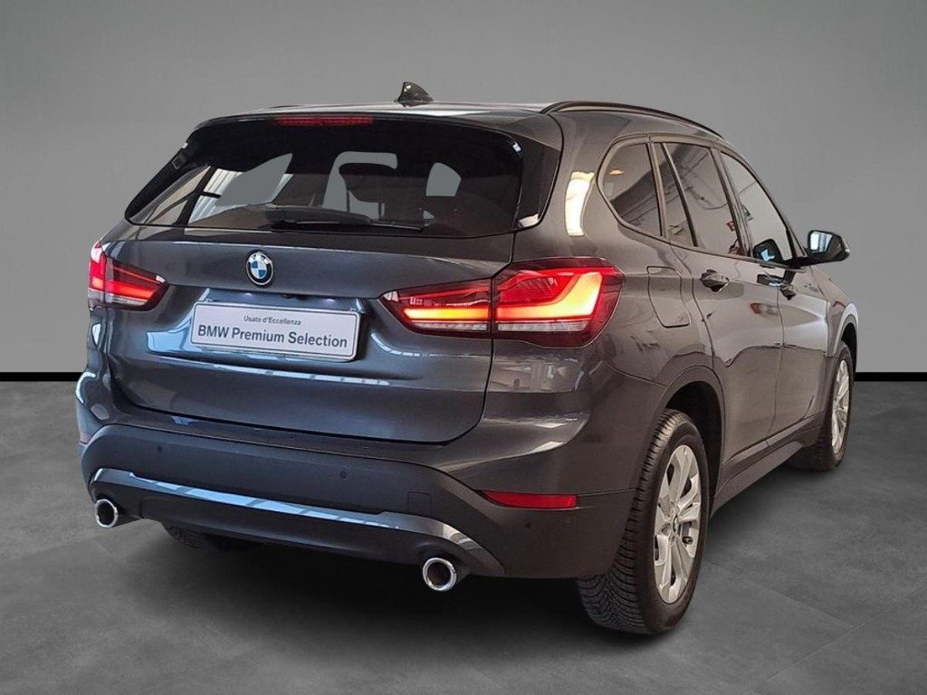 BMW X1 xDrive20d Business Advantage Aut. + Tetto apr. - 17