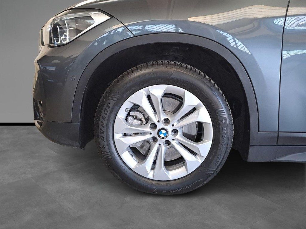 BMW X1 xDrive20d Business Advantage Aut. + Tetto apr. - 5