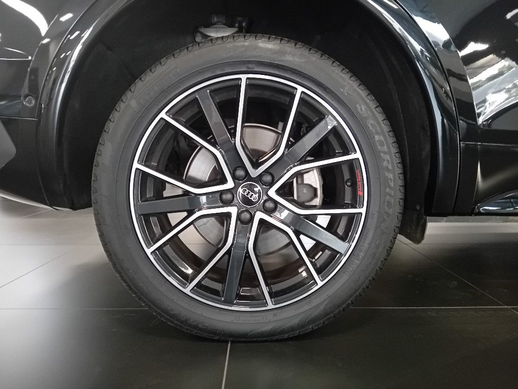 Clicca per ingrandire Q5 - SPB 40 TDI Mhevquattro S tronic S line BLACK PACK