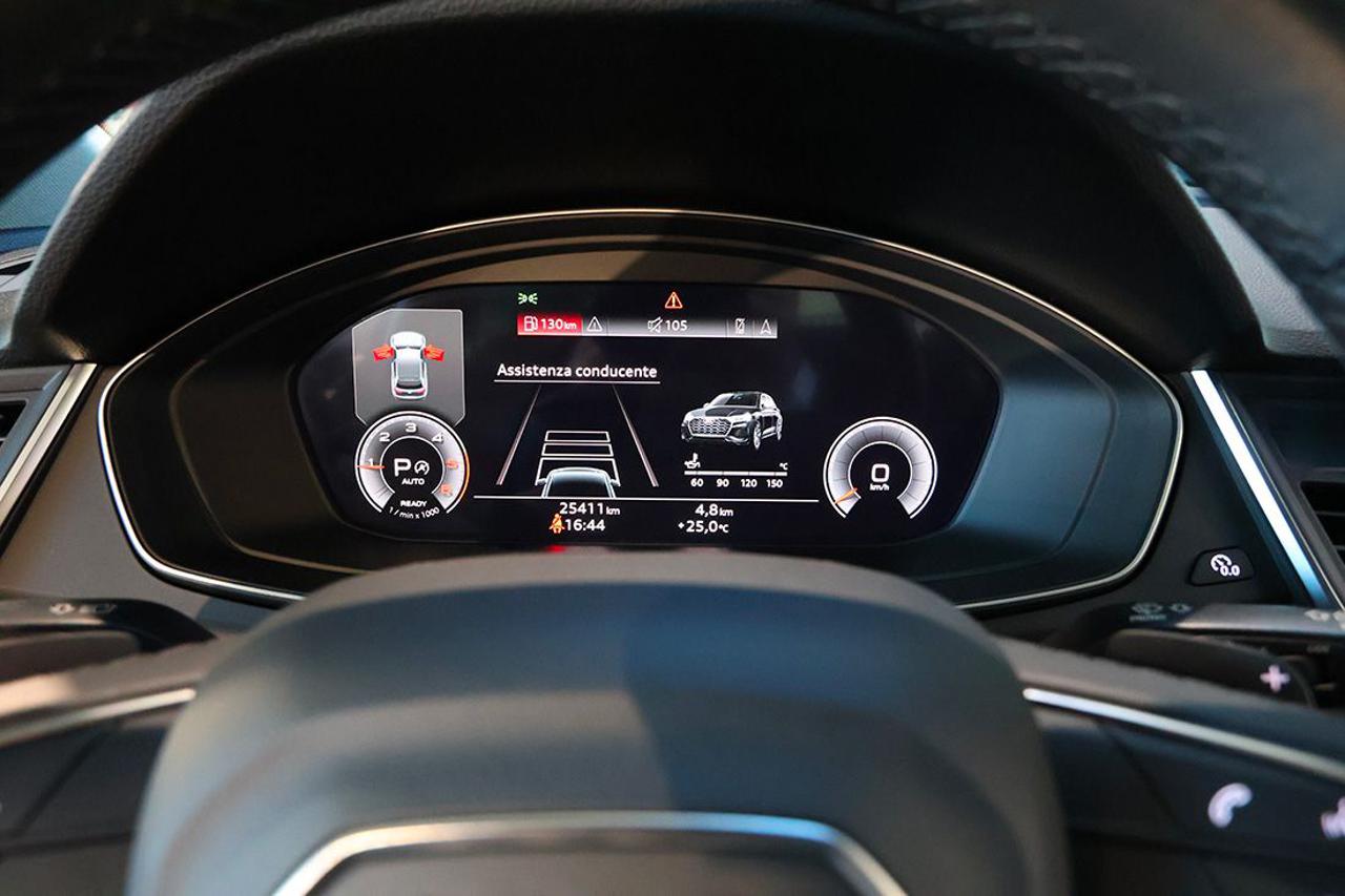 AUDI Q5 40 TDI Sportback Quattro S-Tronic Busin. Advanced - 37