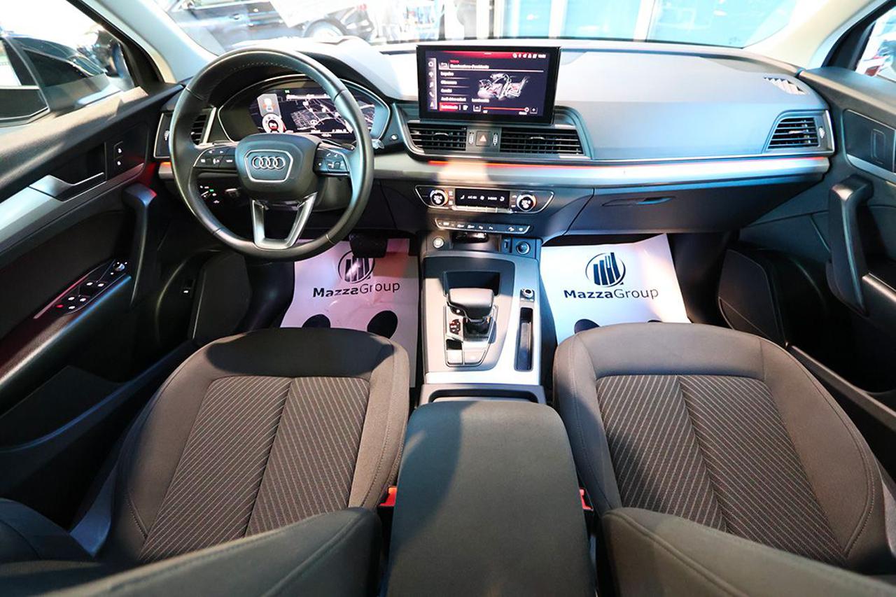 AUDI Q5 40 TDI Sportback Quattro S-Tronic Busin. Advanced - 38
