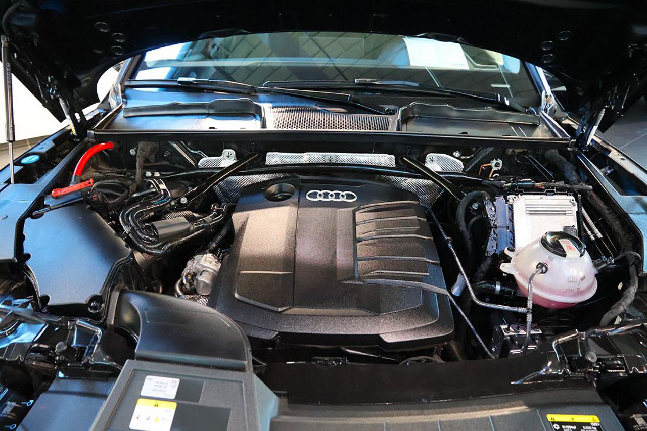AUDI Q5 40 TDI Sportback Quattro S-Tronic Busin. Advanced - 10