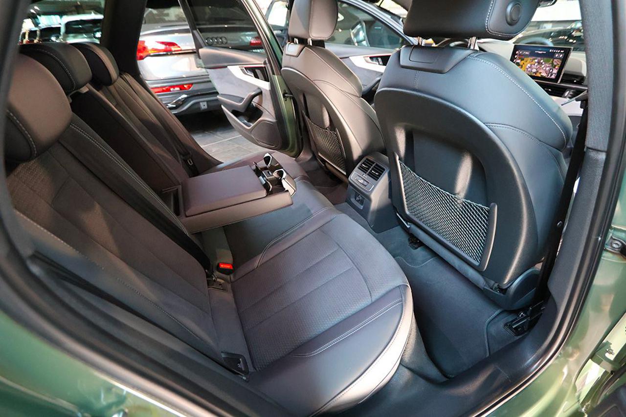 AUDI A4 40 TDI Avant S-Tronic S-Line - 19