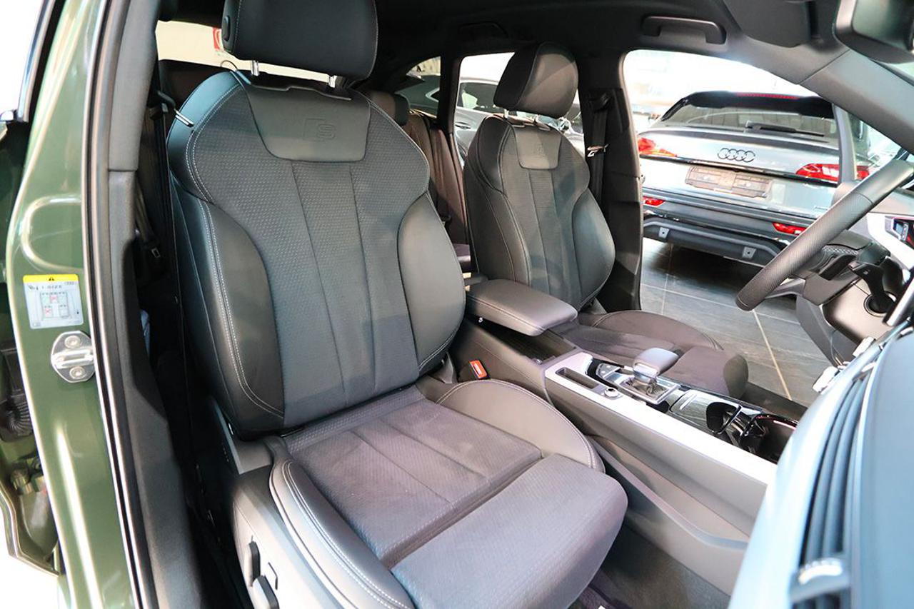 AUDI A4 40 TDI Avant S-Tronic S-Line - 17