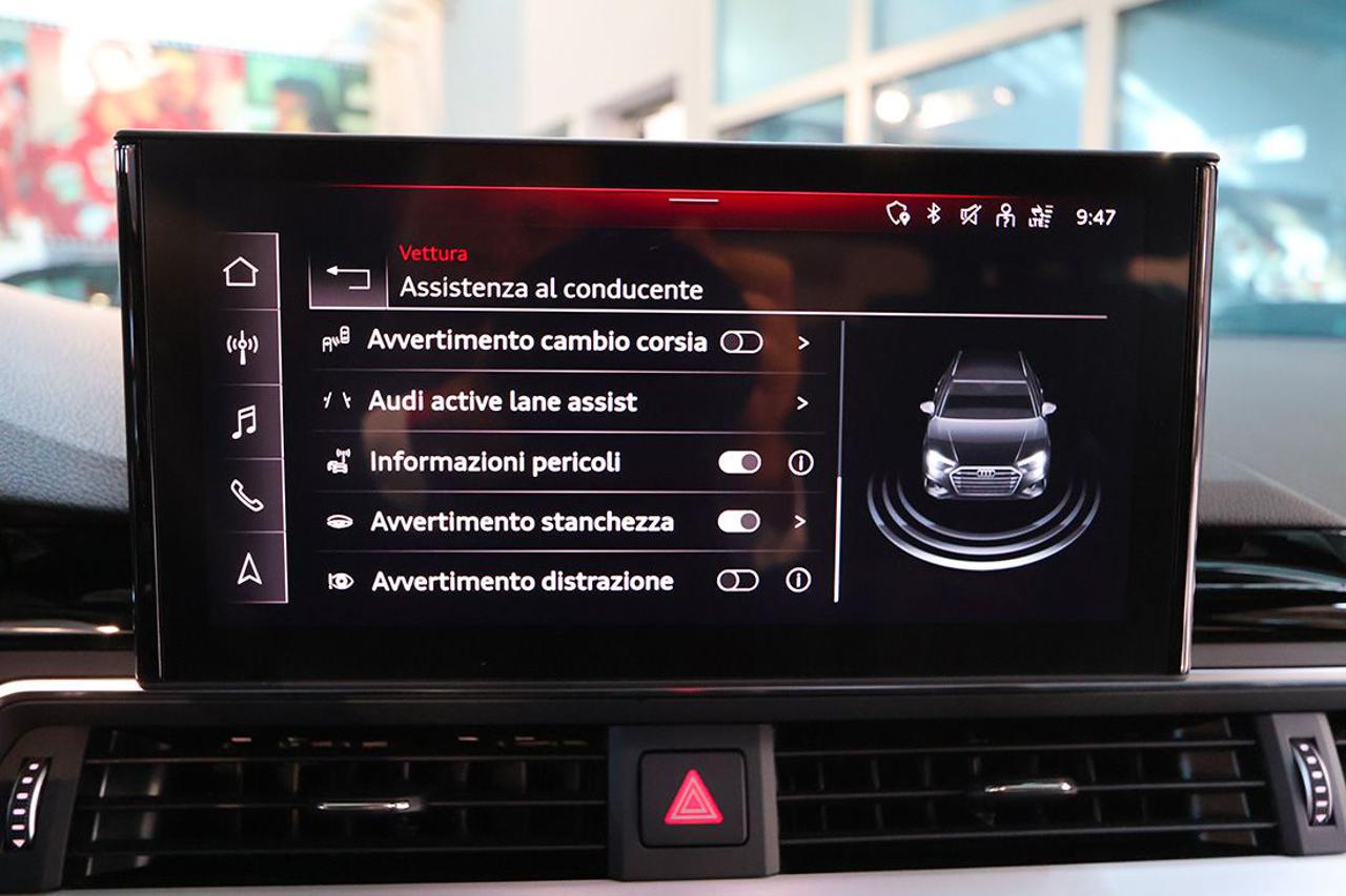 AUDI A4 40 TDI Avant S-Tronic S-Line - 30