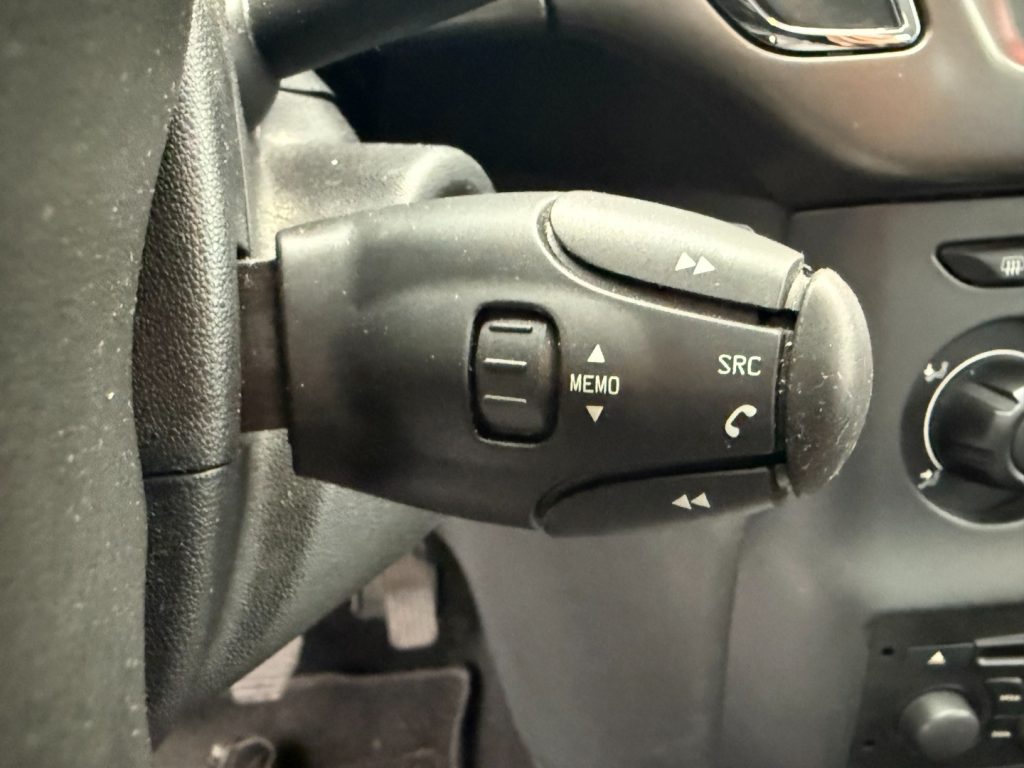 CITROEN C3 PureTech 68 Exclusive - 17