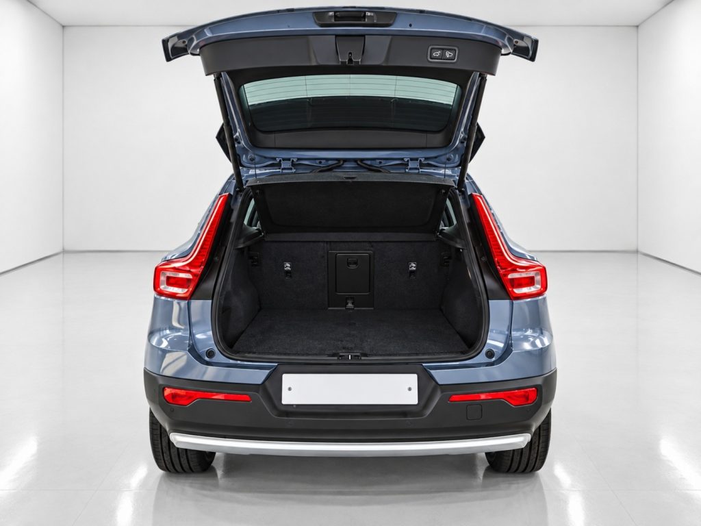 VOLVO XC40 T4 Recharge Plug-in Hybrid Inscription Expression - 5