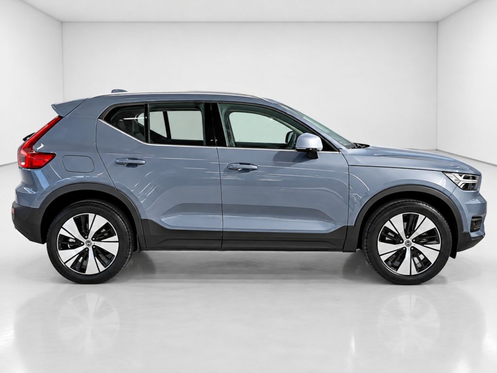 VOLVO XC40 T4 Recharge Plug-in Hybrid Inscription Expression - 6