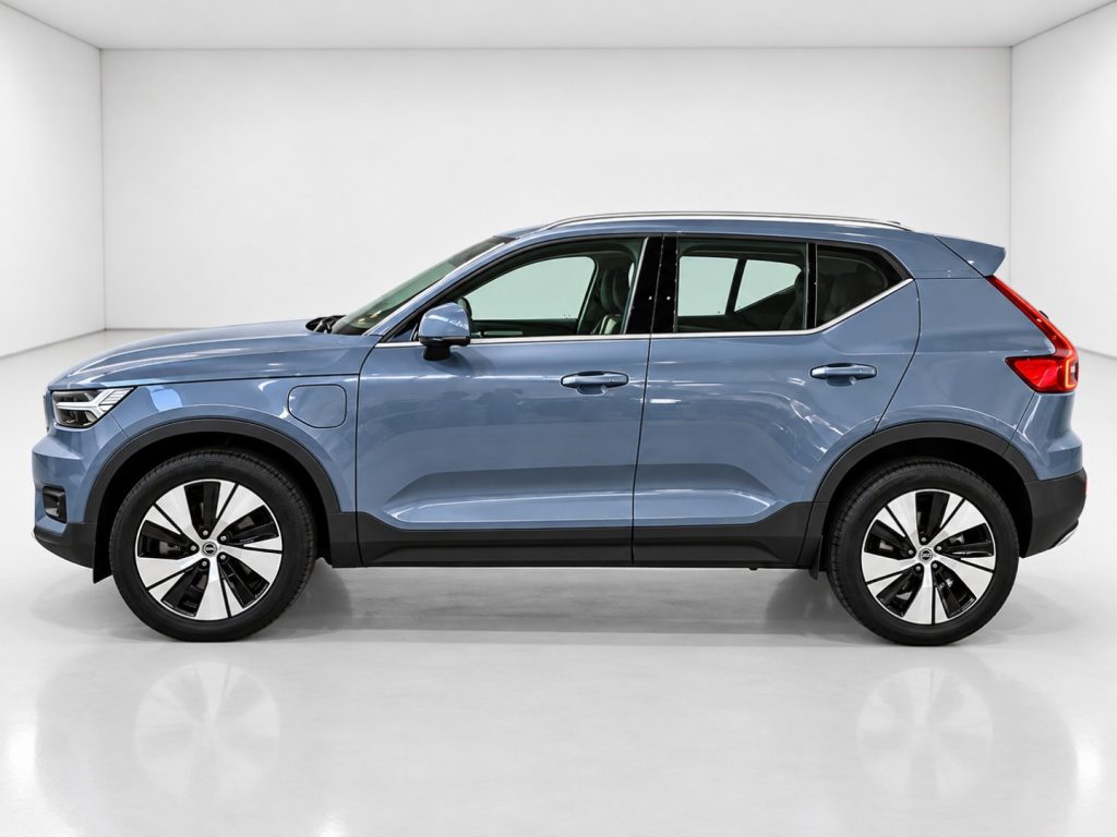 VOLVO XC40 T4 Recharge Plug-in Hybrid Inscription Expression - 3