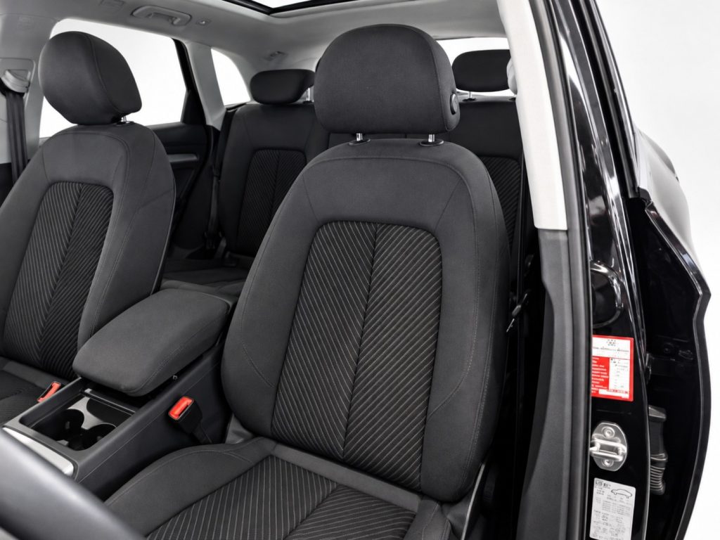 AUDI Q5 50 TFSI e Quattro S Tronic Business Tetto Panorama - 8