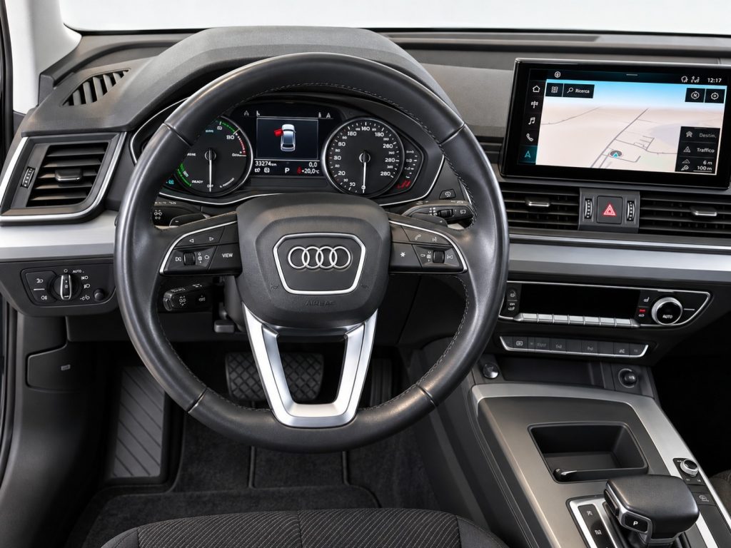 AUDI Q5 50 TFSI e Quattro S Tronic Business Tetto Panorama - 9