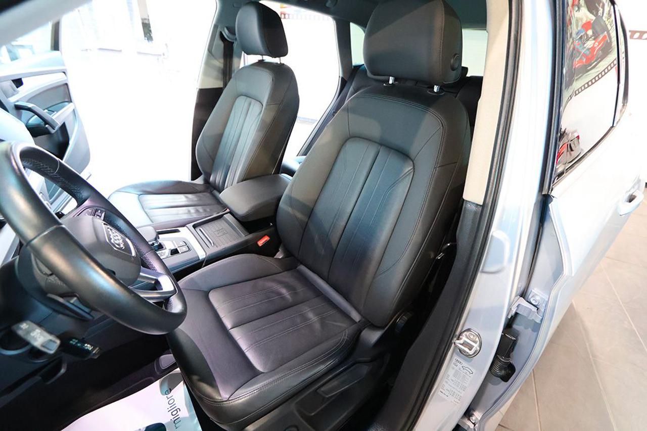 AUDI Q5 40 TDI Quattro S-Tronic Business Advanced - 18