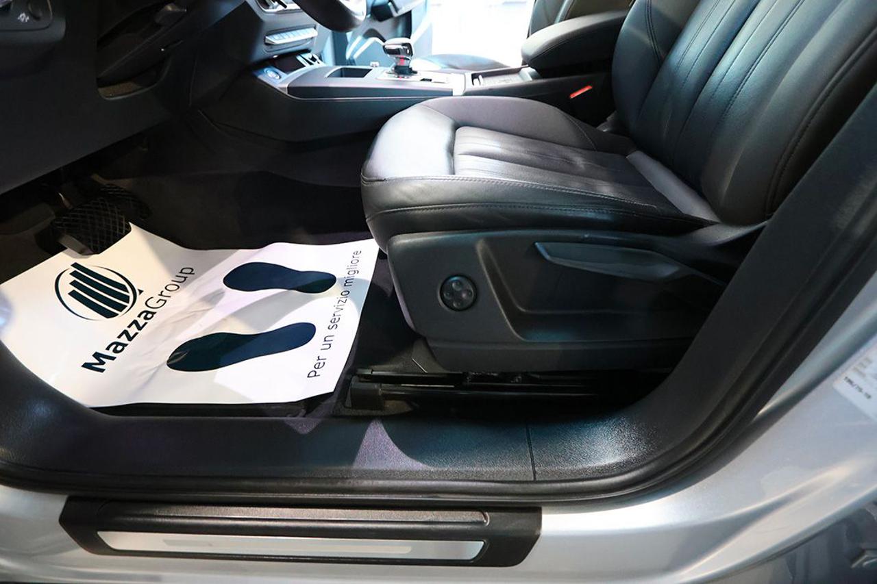 AUDI Q5 40 TDI Quattro S-Tronic Business Advanced - 41