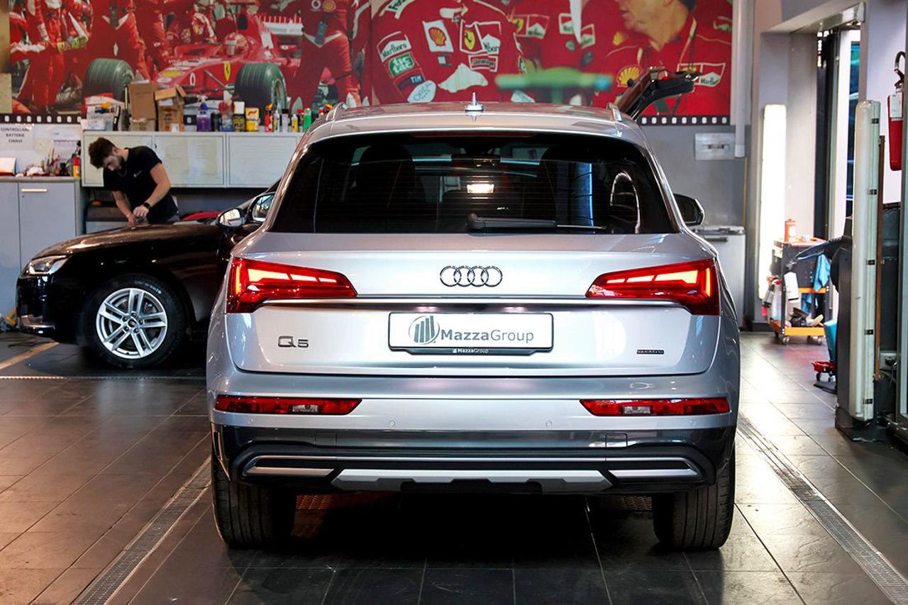 AUDI Q5 40 TDI Quattro S-Tronic Business Advanced - 4