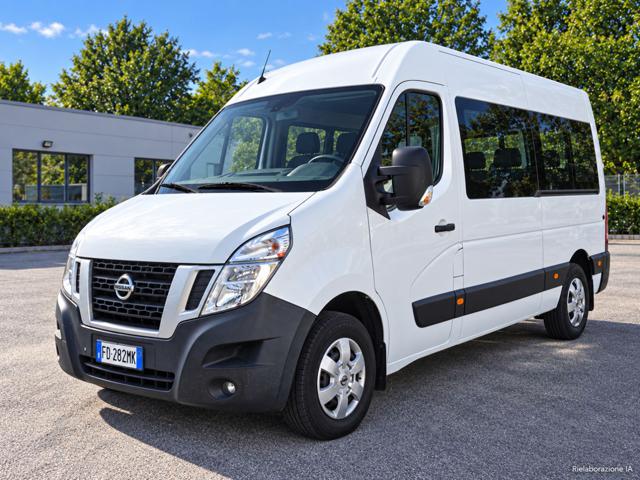 NISSAN NV400 Bianco pastello